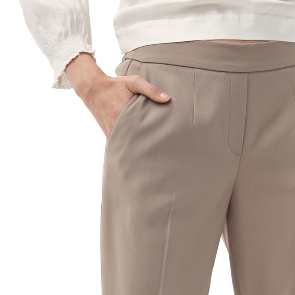 Aritzia Babaton Cohen Pull-On Cropped Tapered Pants - Picture 6 of 16